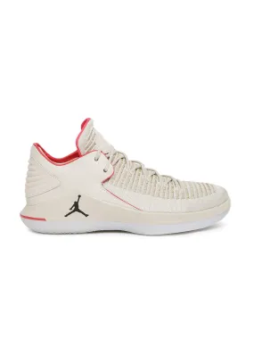 Air Jordan Men XXXII Low Basketball Shoe