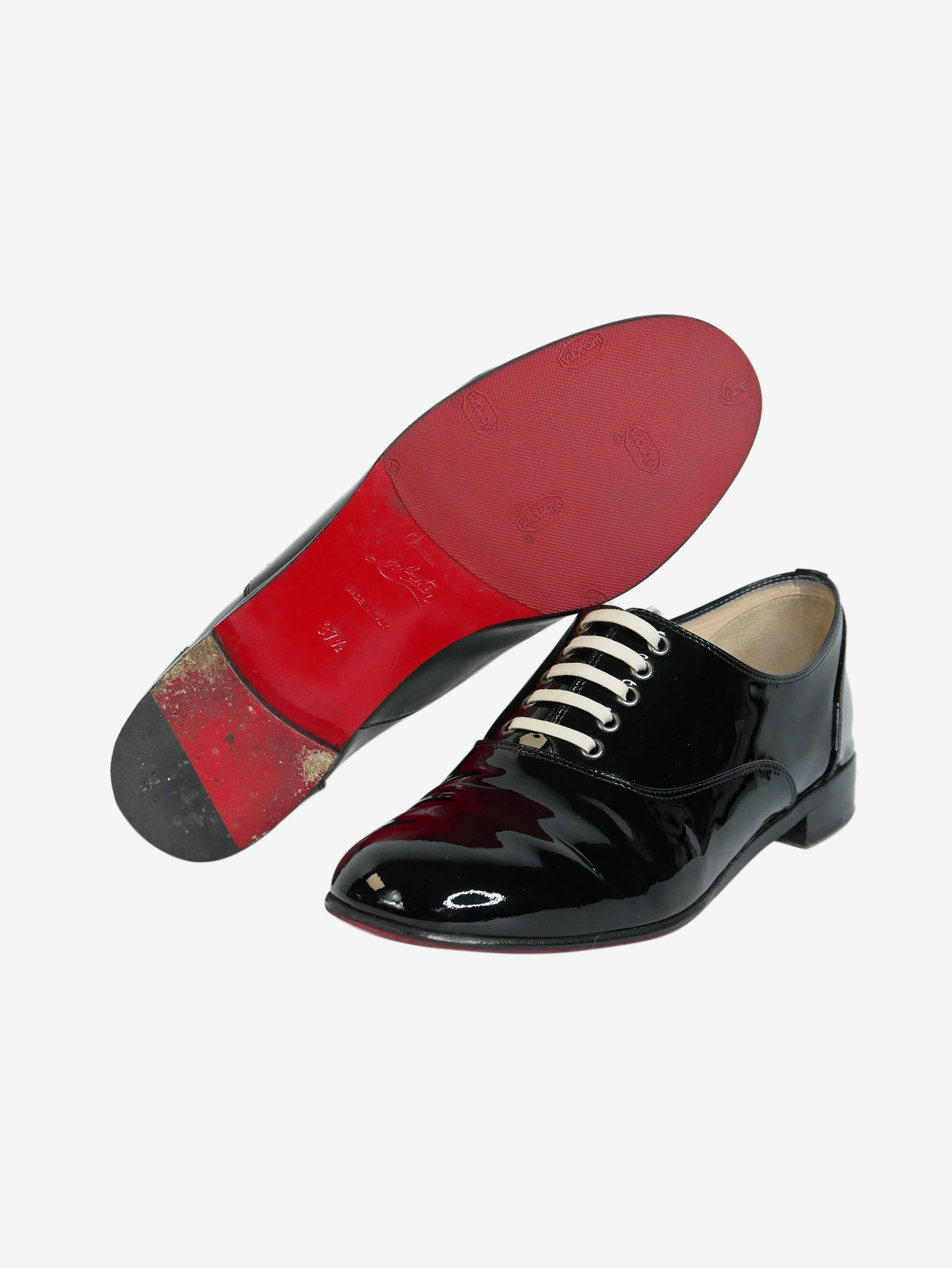 Black patent flat shoes with white laces - size EU 37.5