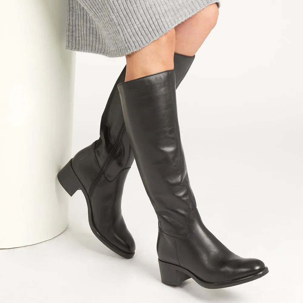 Donatella Knee High Leather Boots - DONATELLA / 322 367