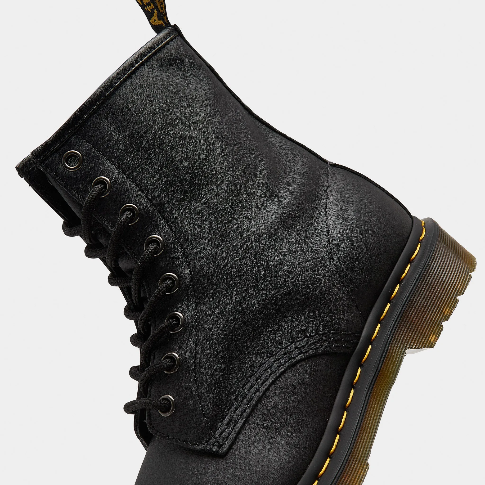 Dr. Martens Women's 1460 Leather / Black Nappa