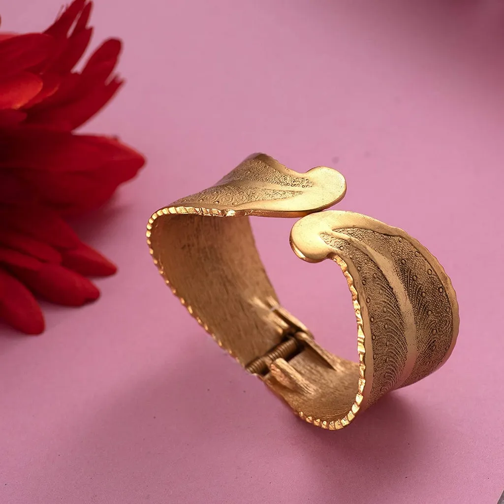 Estele Gold Plated Egyptian Leaf Cuff Bracelet for women (adjustable)