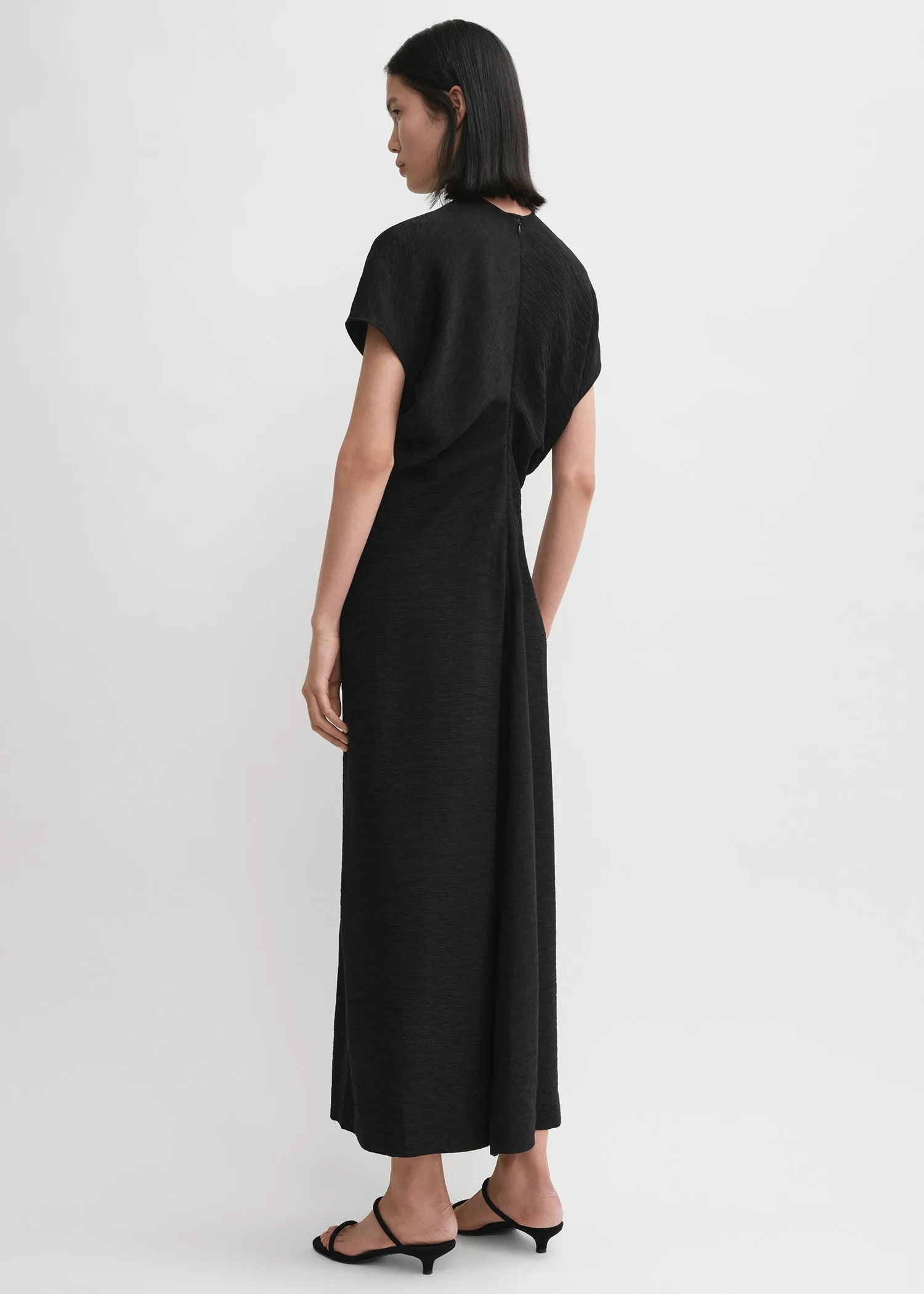 Slouch waist crinkled dress black