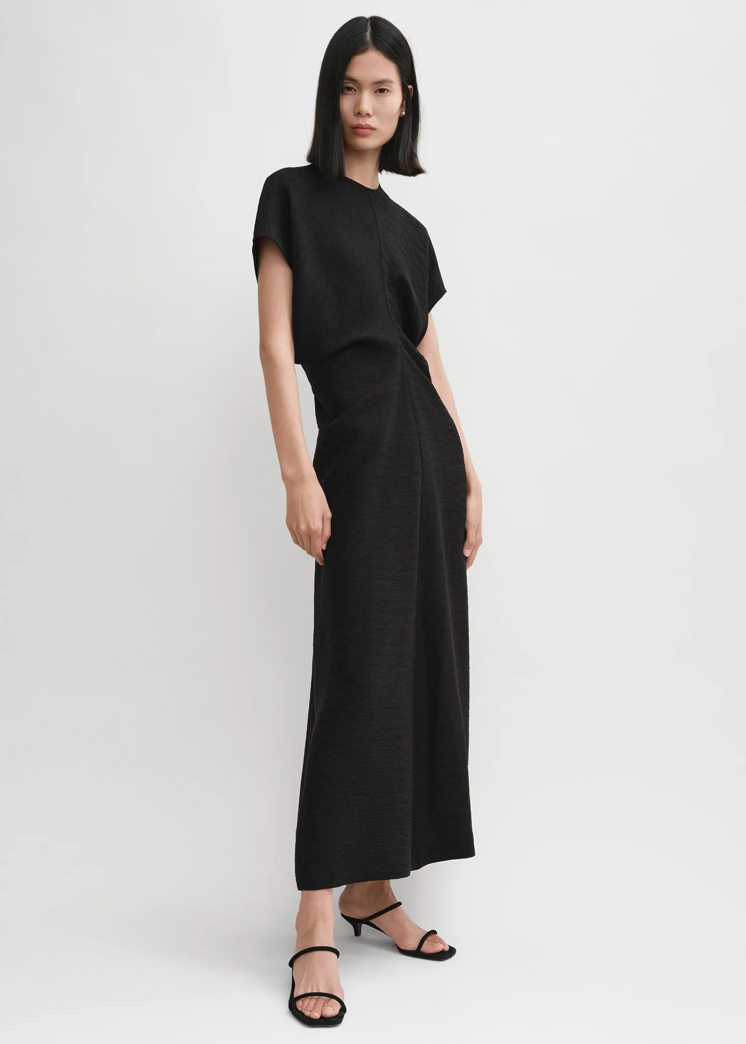 Slouch waist crinkled dress black